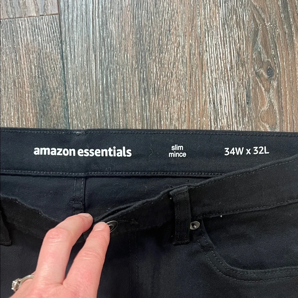Amazon Essentials Men's Black Slim Jeans NWT 34x32